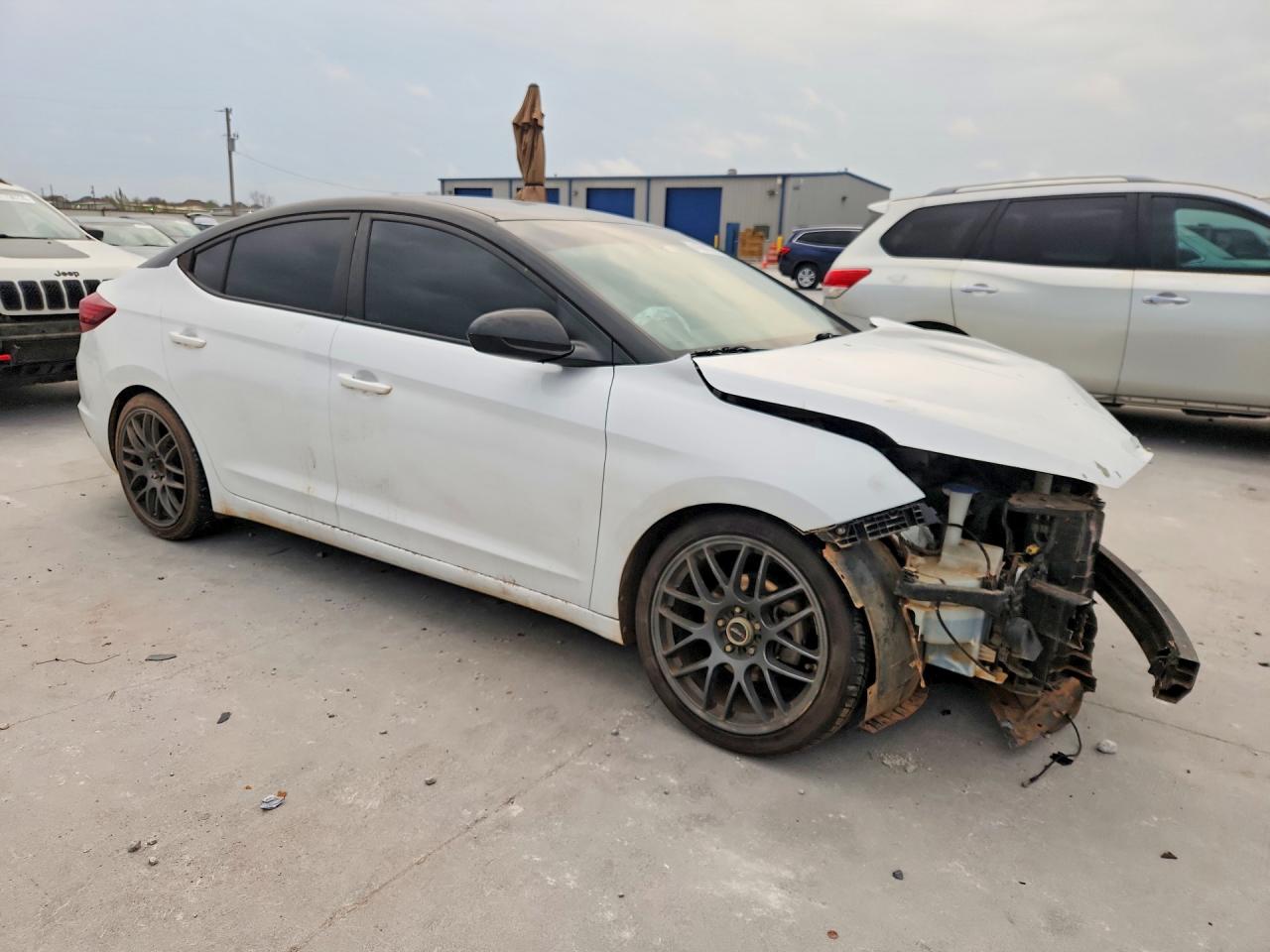 2020 HYUNDAI ELANTRA SE photo 4