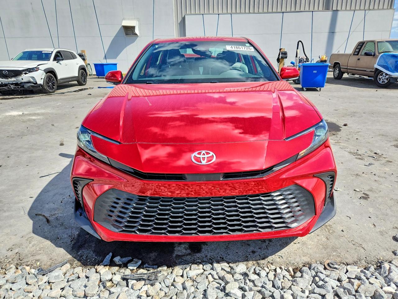 2025 TOYOTA CAMRY SE photo 5