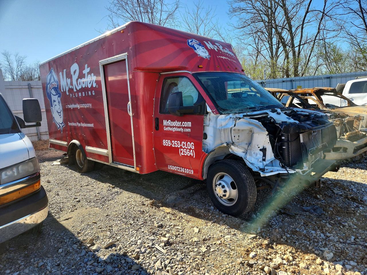 2017 CHEVROLET EXPRESS G3500 photo 4
