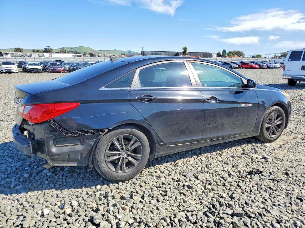2013 HYUNDAI SONATA GLS photo 3