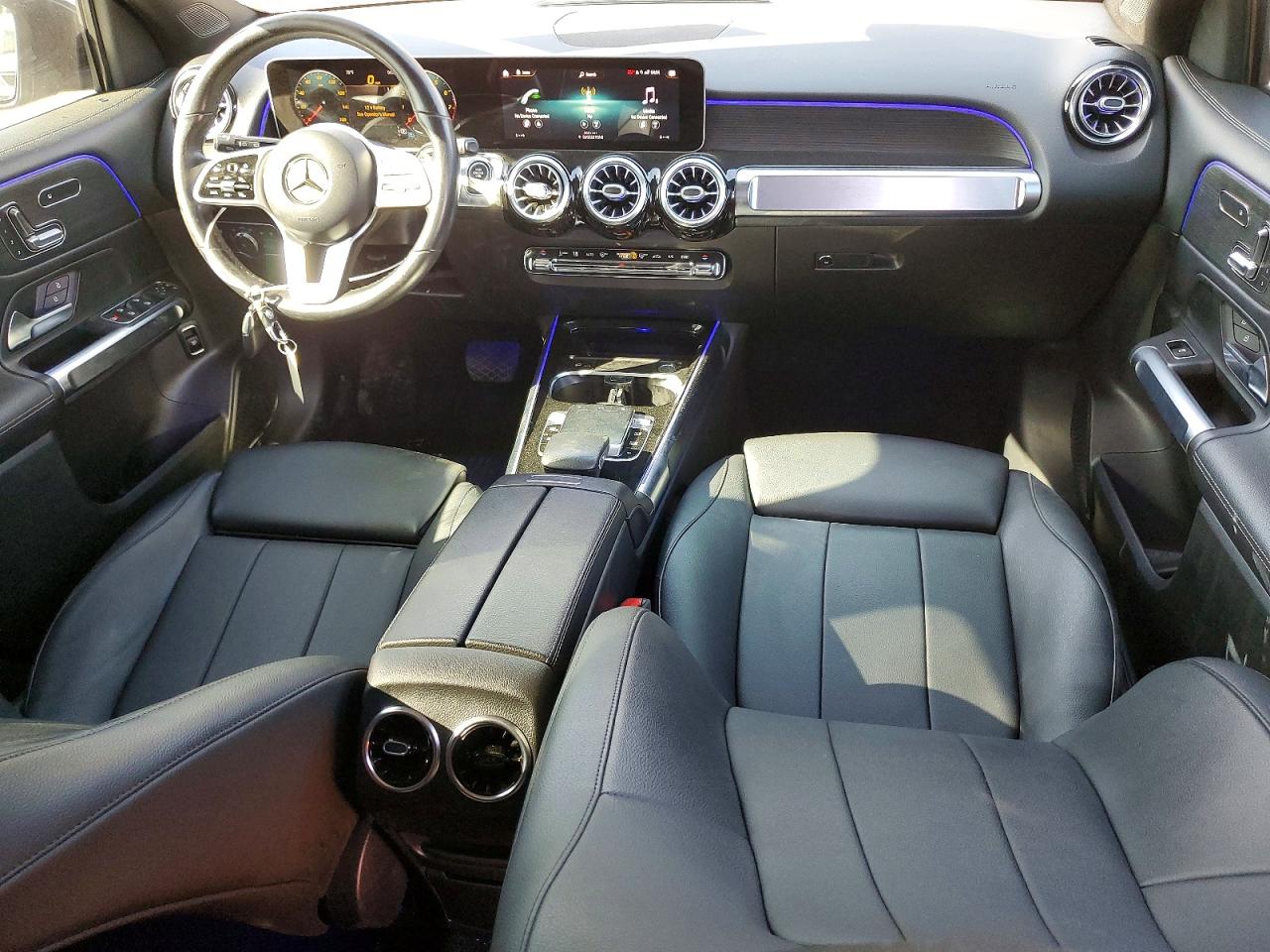 2020 MERCEDES-BENZ GLB 250 photo 22