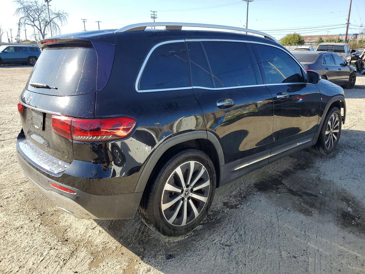 2020 MERCEDES-BENZ GLB 250 photo 7