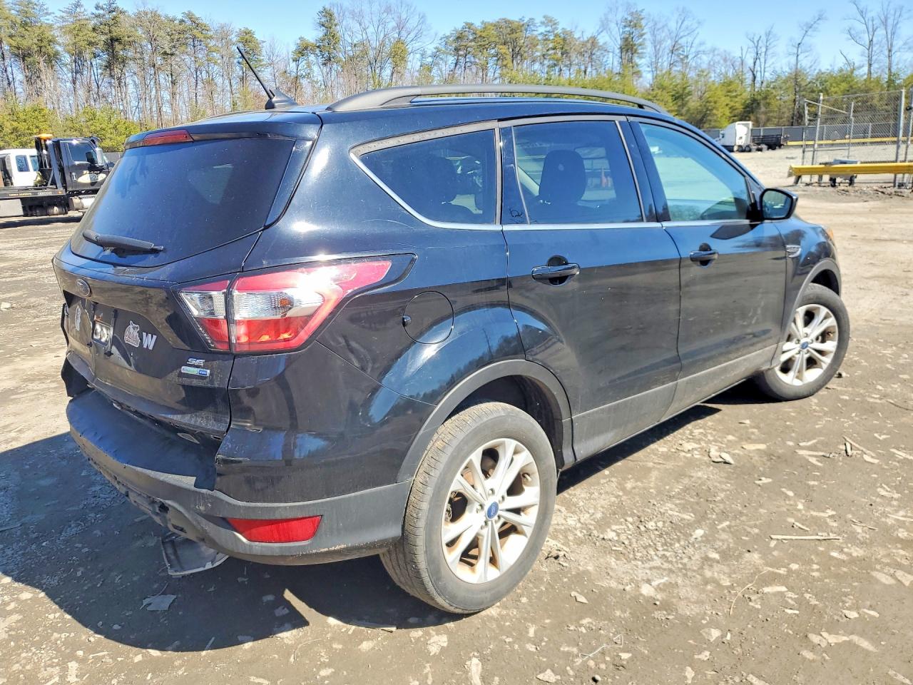 2018 FORD ESCAPE SE photo 3