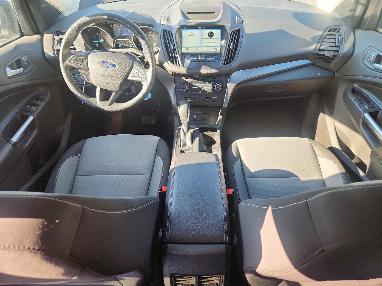 2018 FORD ESCAPE SE photo 8