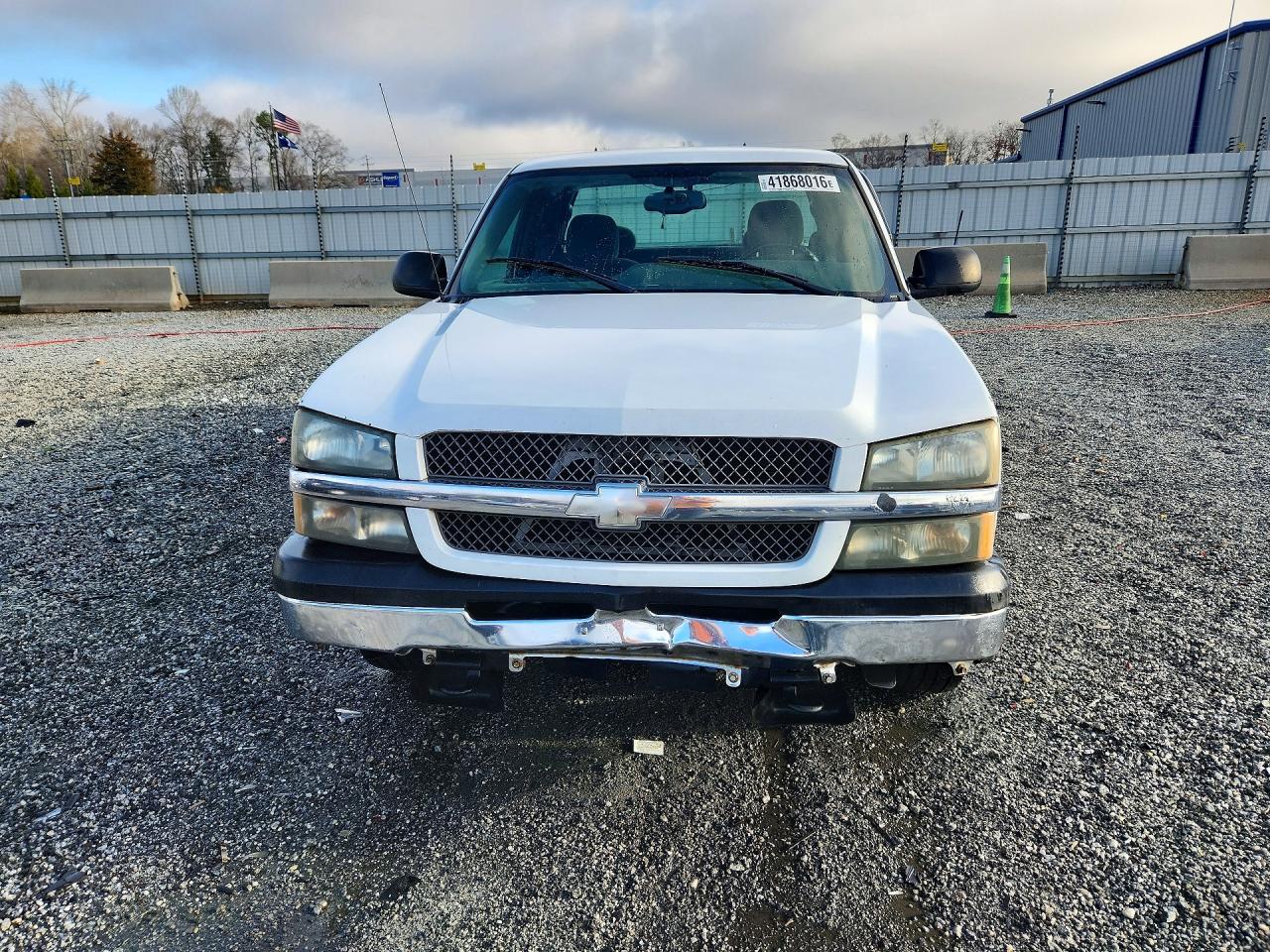2005 CHEVROLET SILVERADO C1500 photo 9