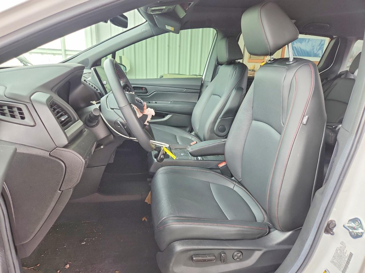 2025 HONDA ODYSSEY SPORT-L photo 13