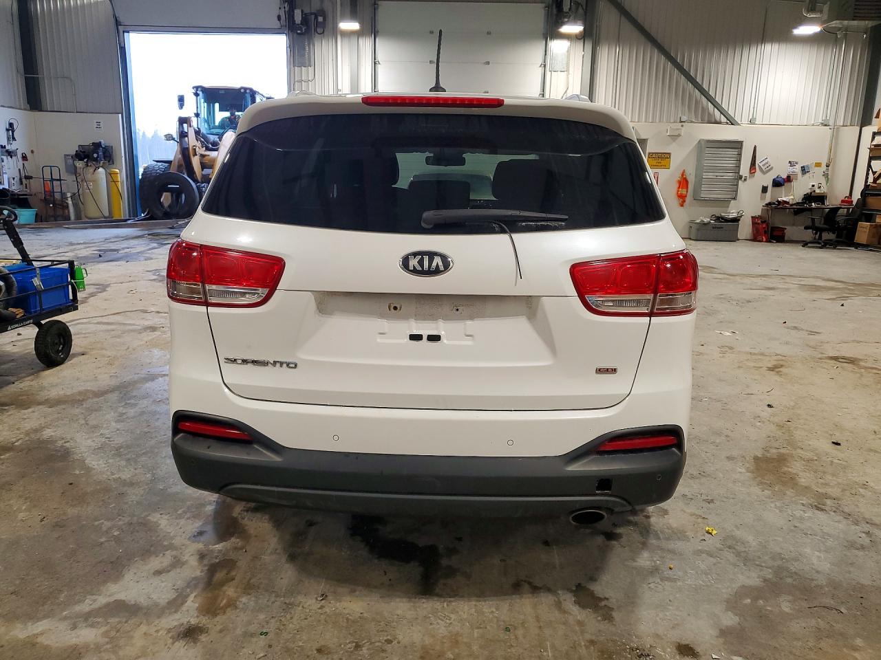 2016 KIA SORENTO L photo 6