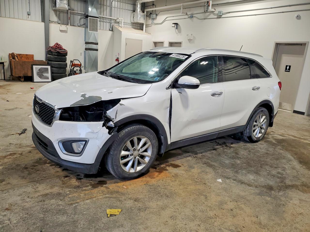 2016 KIA SORENTO