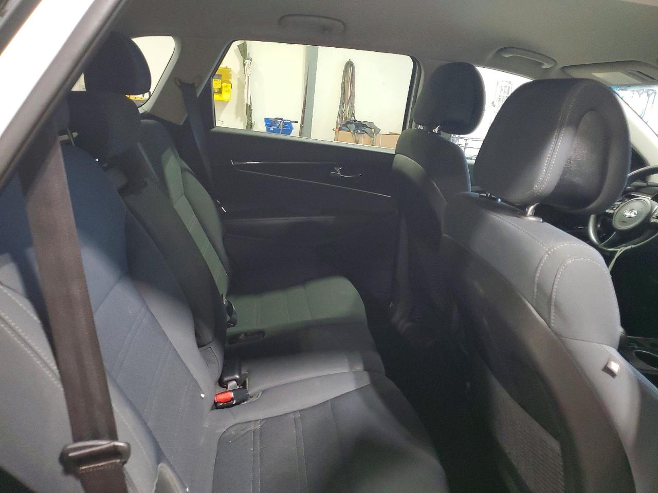 2016 KIA SORENTO L photo 11
