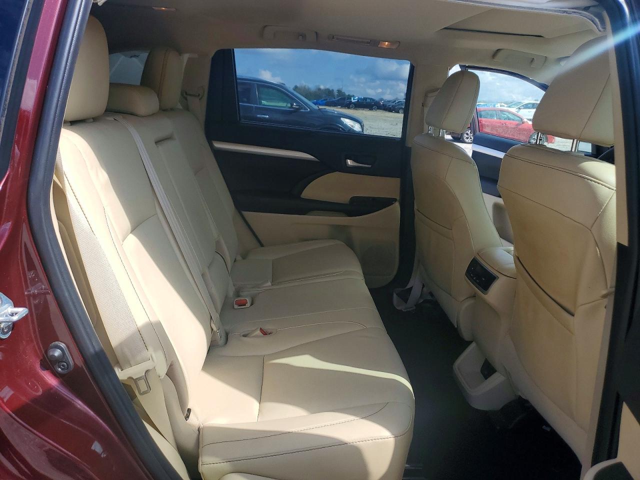 2019 TOYOTA HIGHLANDER HYBRID XLE photo 11