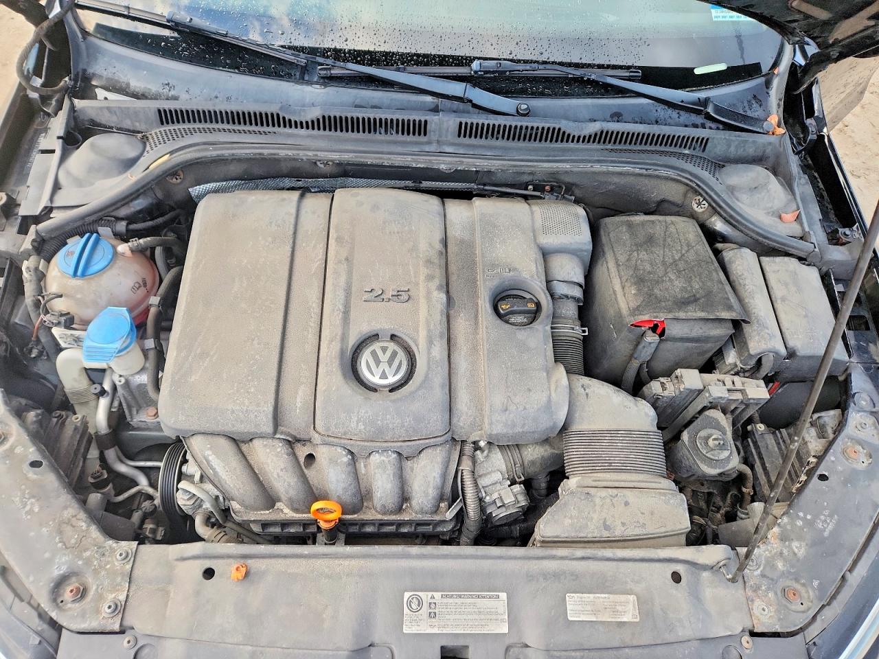 2013 VOLKSWAGEN JETTA SE photo 11