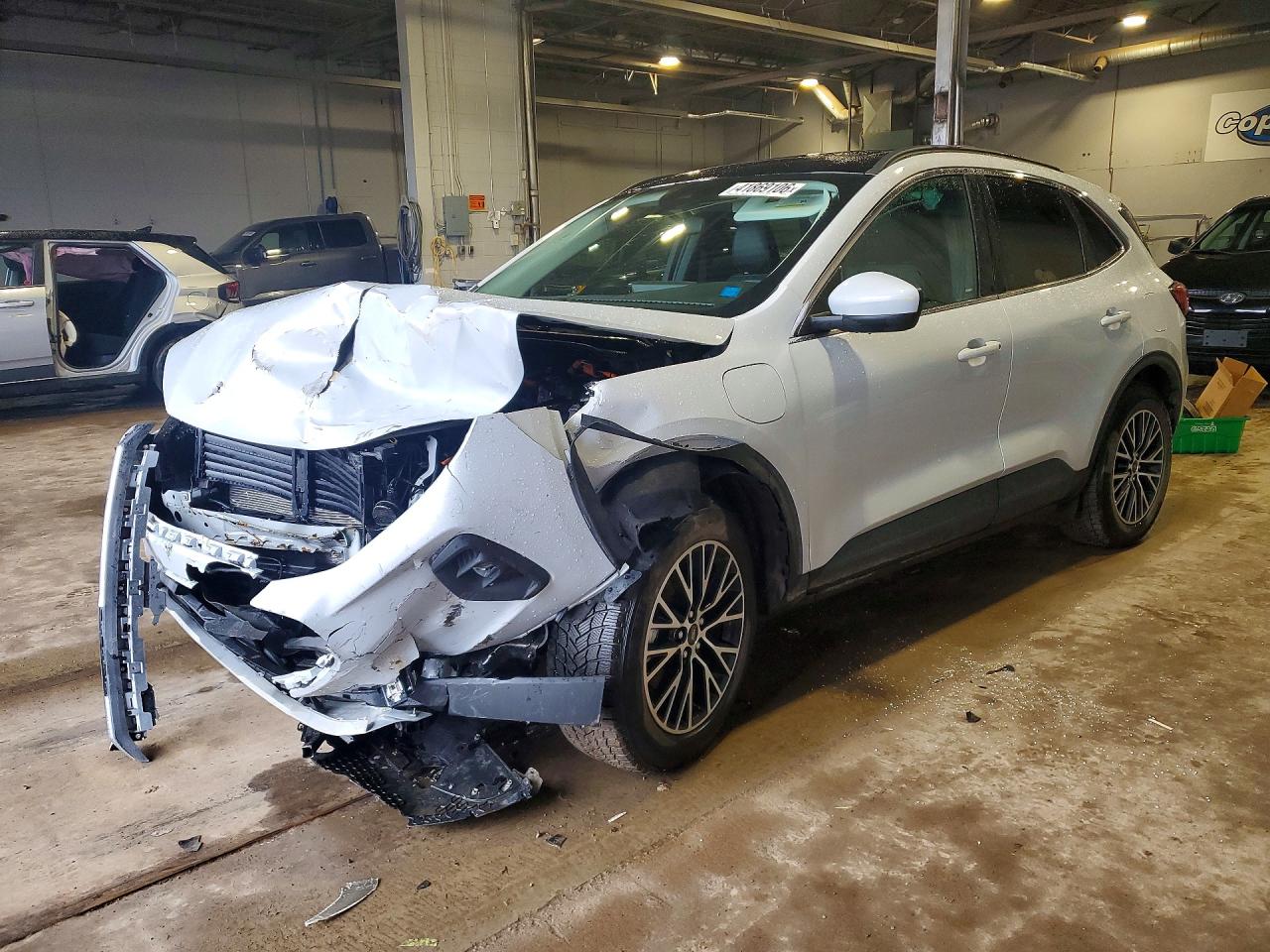 2025 FORD ESCAPE