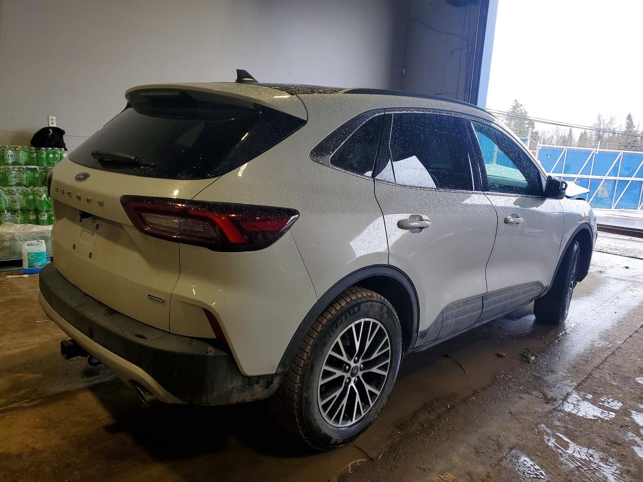 2025 FORD ESCAPE photo 3