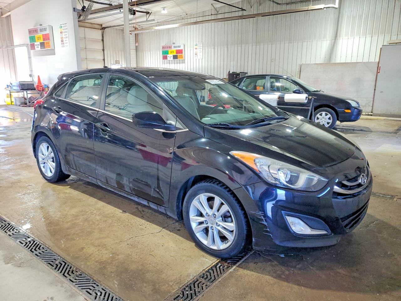 2013 HYUNDAI ELANTRA GT BASE photo 4