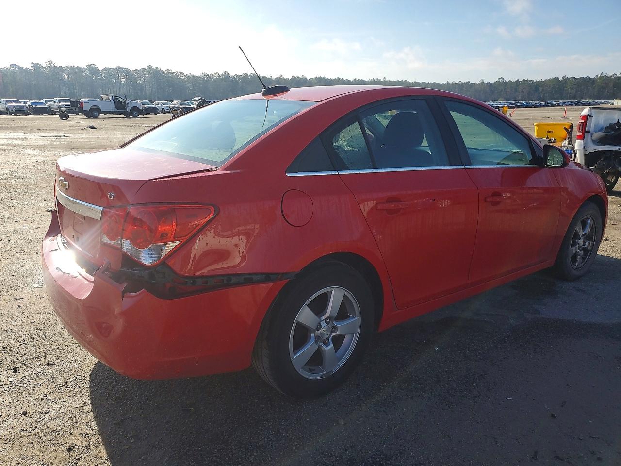 2015 CHEVROLET CRUZE LT photo 3