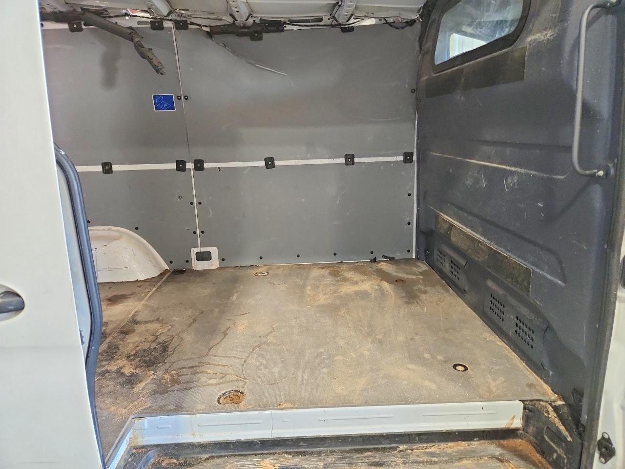 2024 MERCEDES BENZ SPRINTER 2500 907 (VS30) DELIVERY VAN photo 21