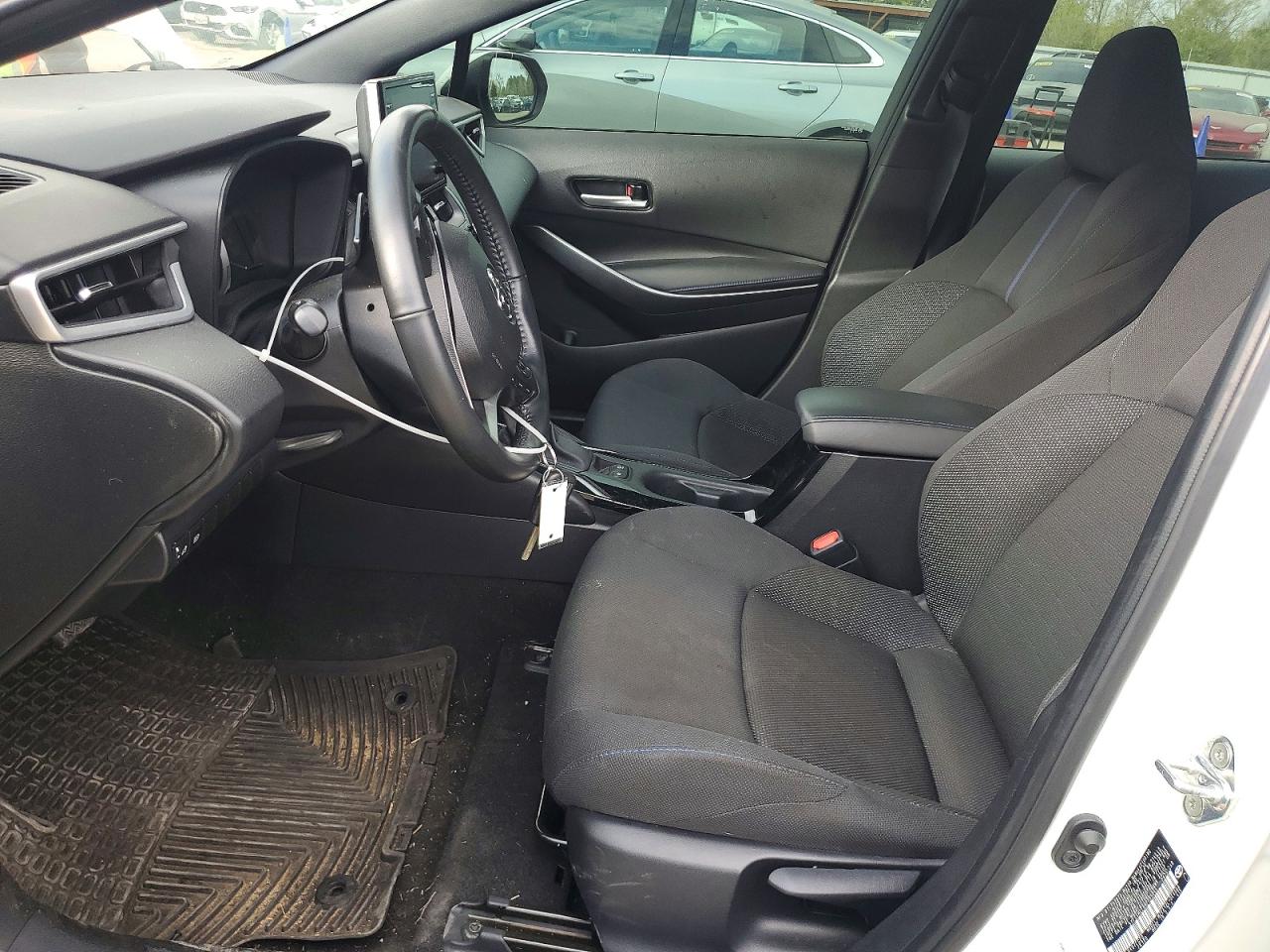 2021 TOYOTA COROLLA SE photo 13