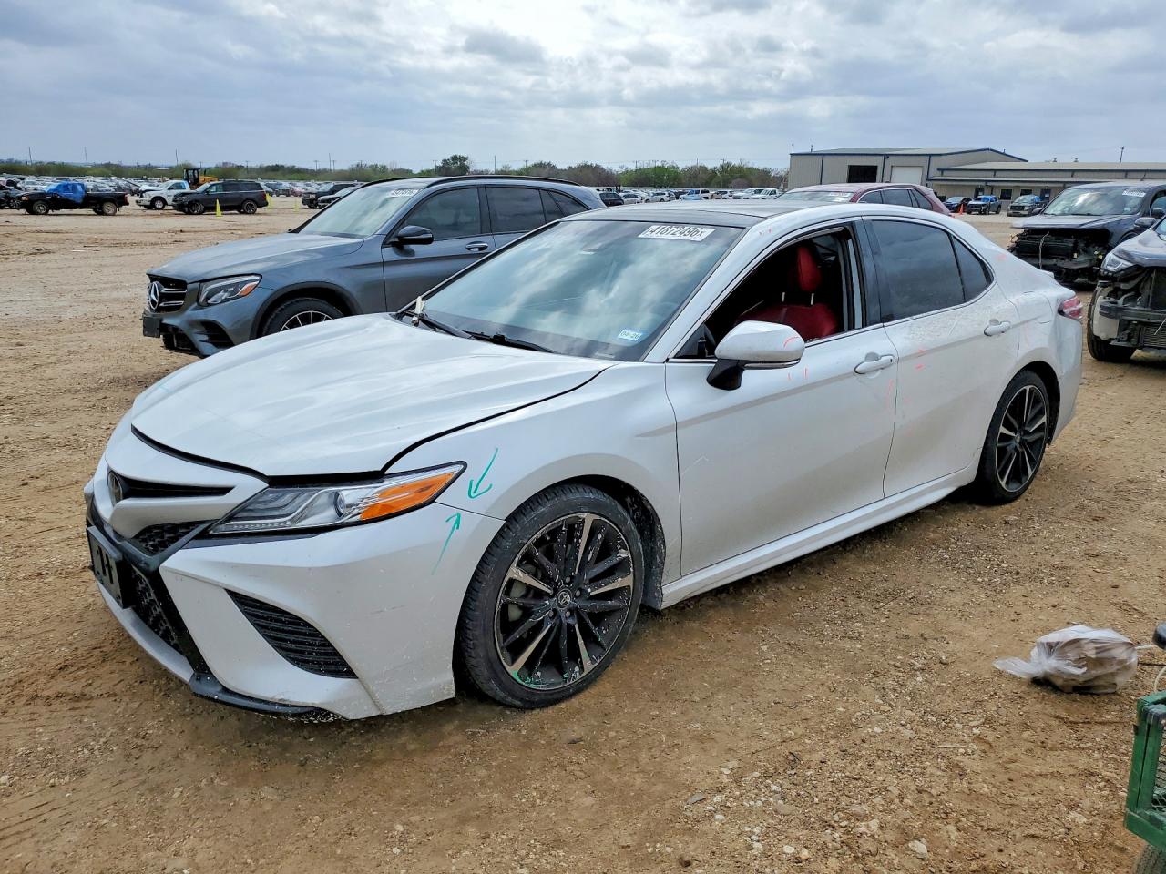 2020 TOYOTA CAMRY
