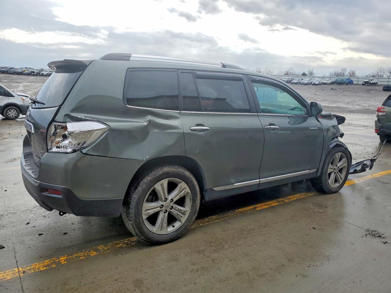 2013 TOYOTA HIGHLANDER LIMITED photo 3