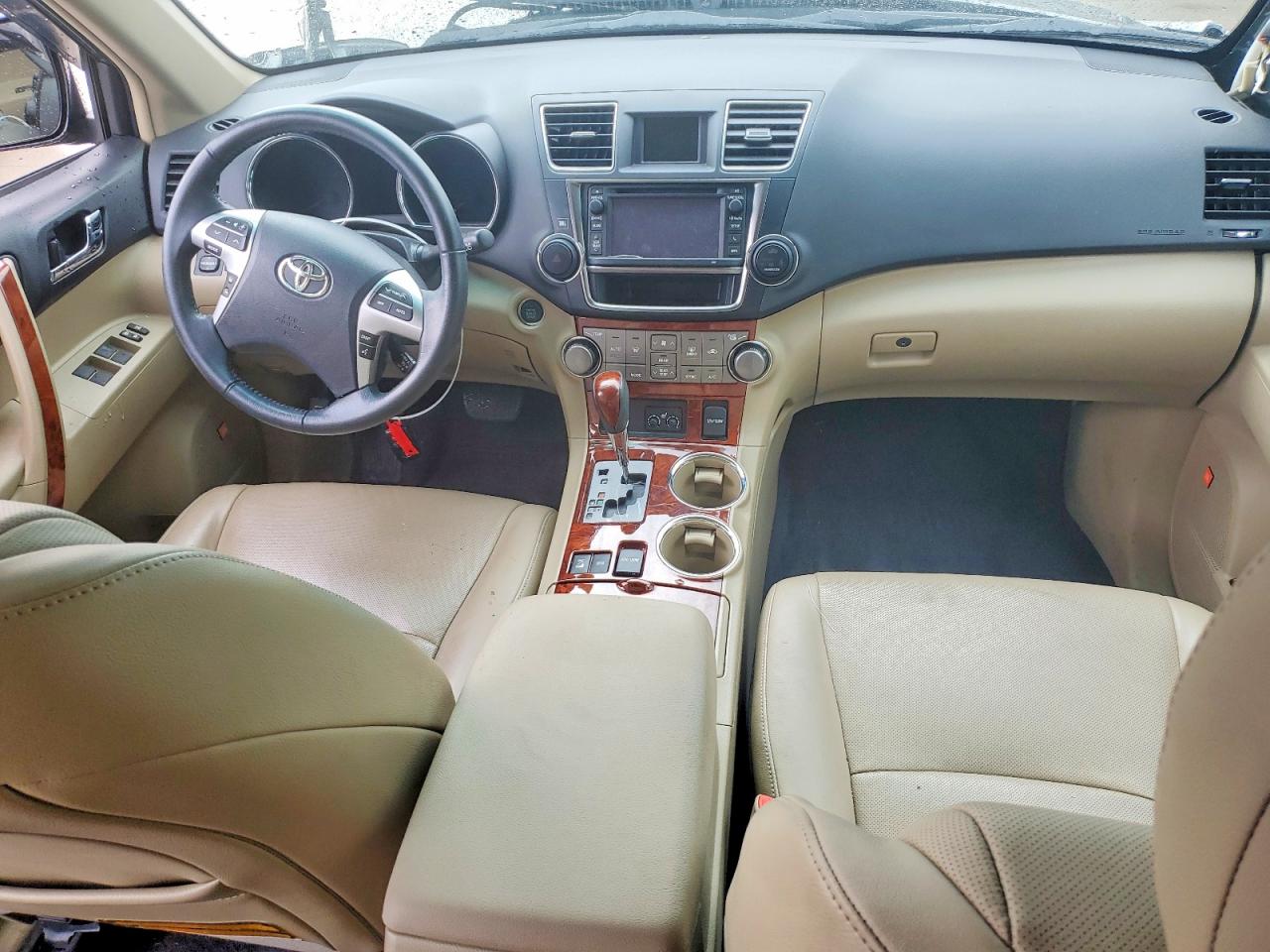 2013 TOYOTA HIGHLANDER LIMITED photo 8