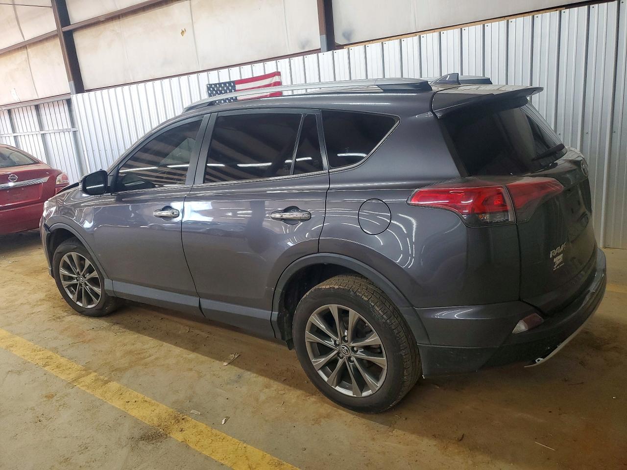 2018 TOYOTA RAV4 LIMITED photo 3