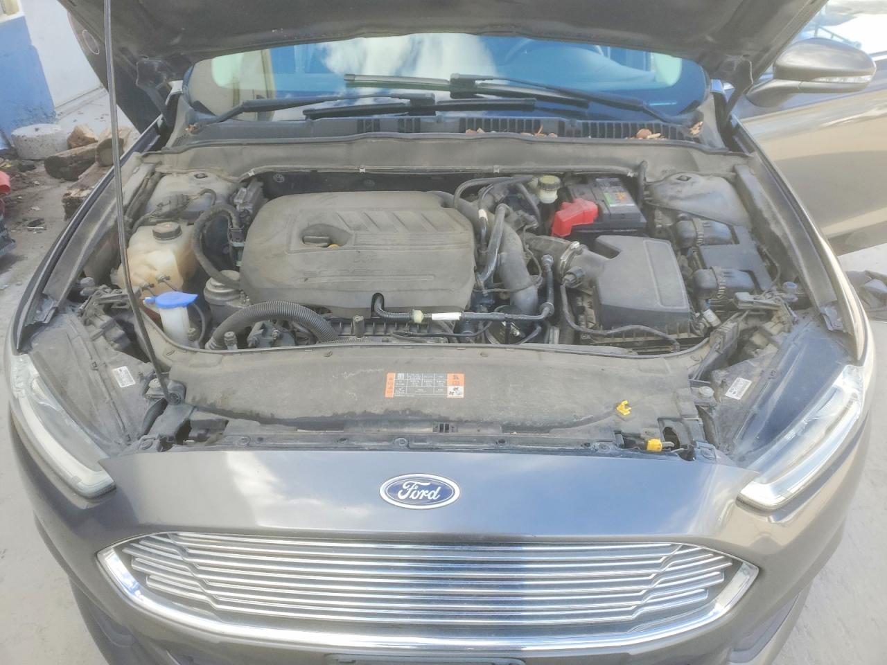 2016 FORD FUSION SE photo 11