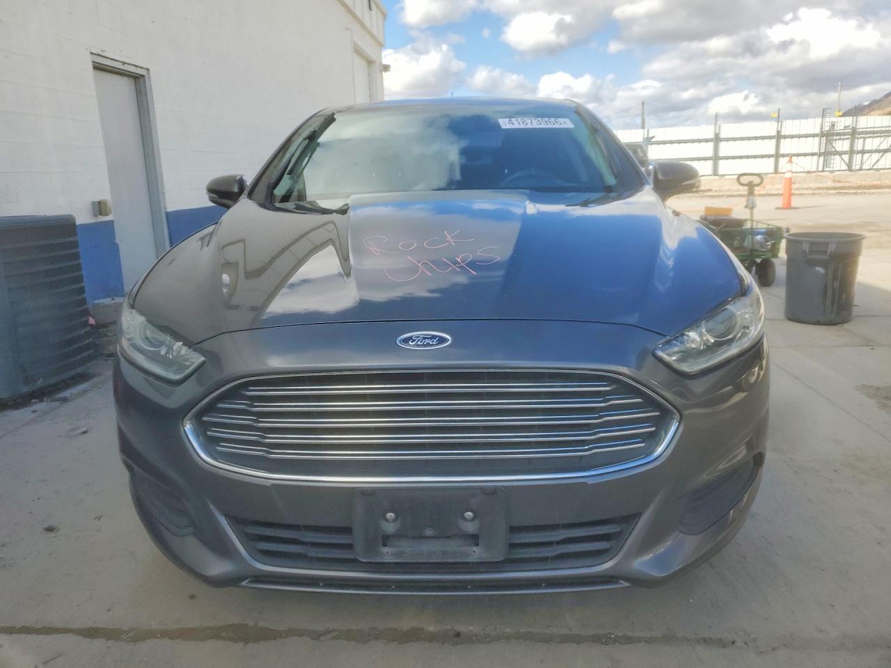 2016 FORD FUSION SE photo 5