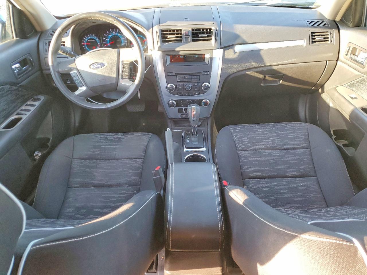 2012 FORD FUSION SE photo 8