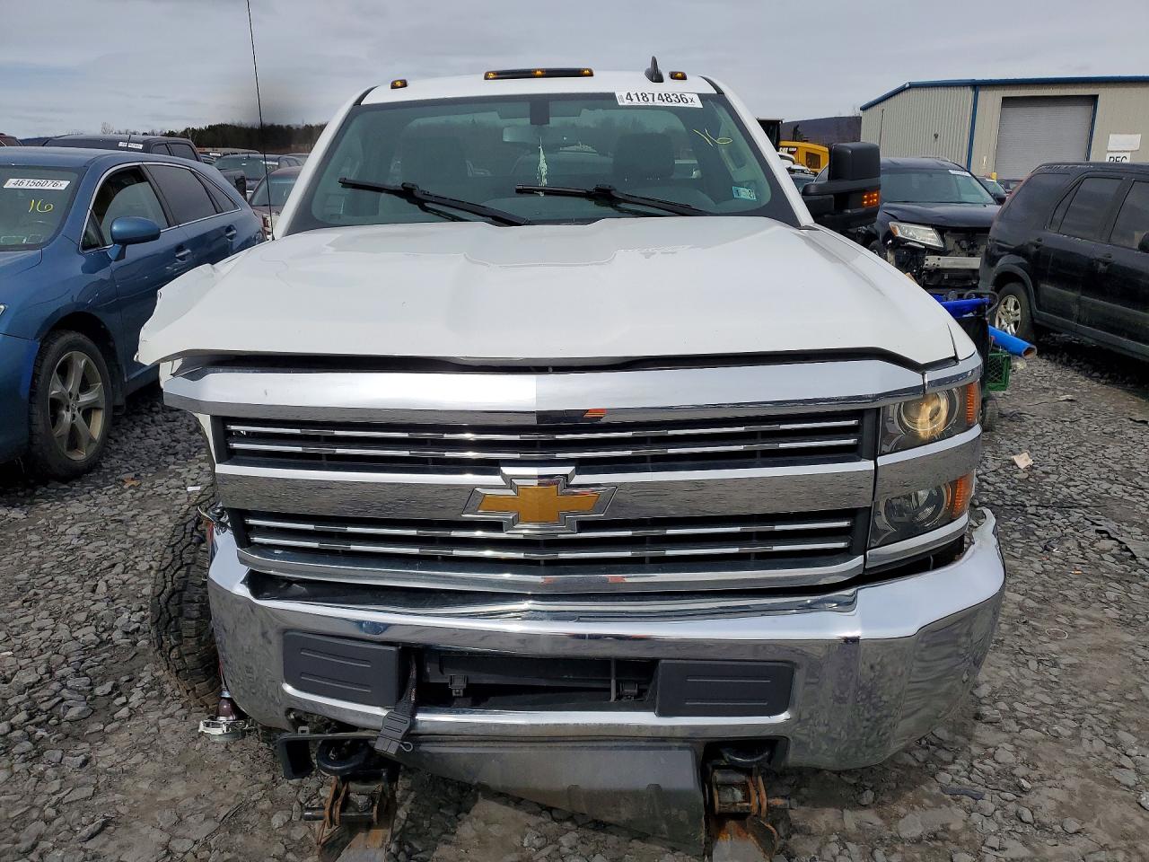2017 CHEVROLET SILVERADO K3500 photo 5