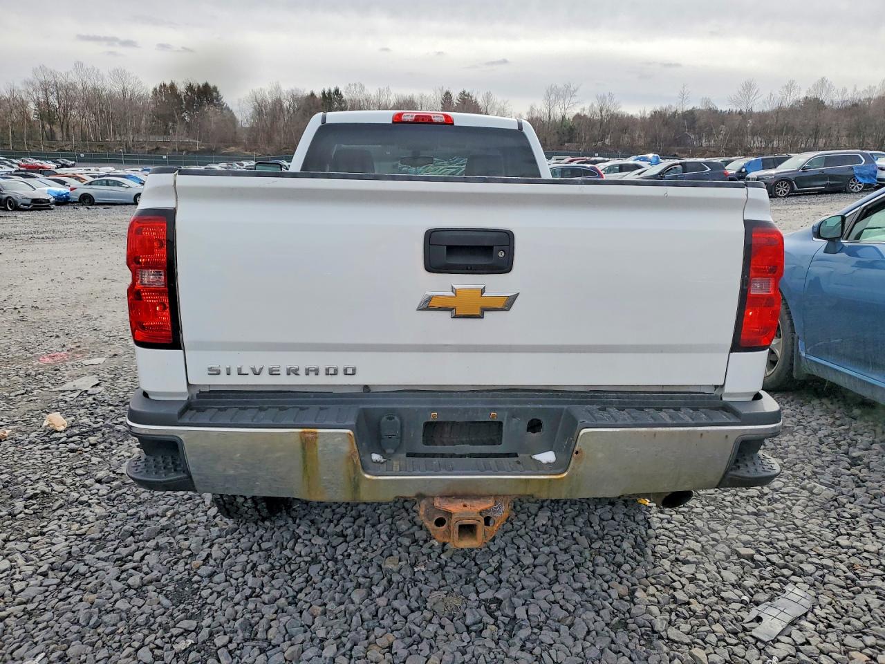 2017 CHEVROLET SILVERADO K3500 photo 6