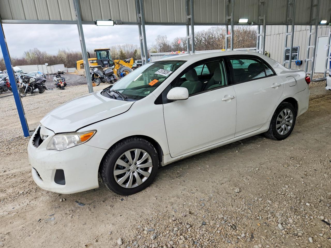 2013 TOYOTA COROLLA