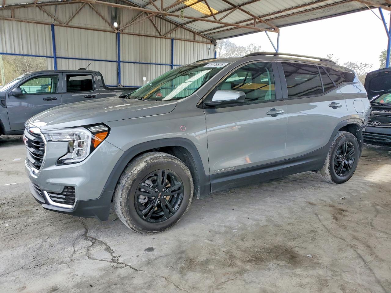 2024 GMC TERRAIN