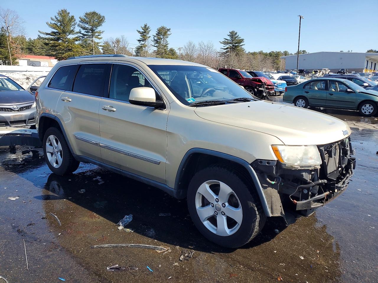 2011 JEEP GRAND CHEROKEE LAREDO photo 7
