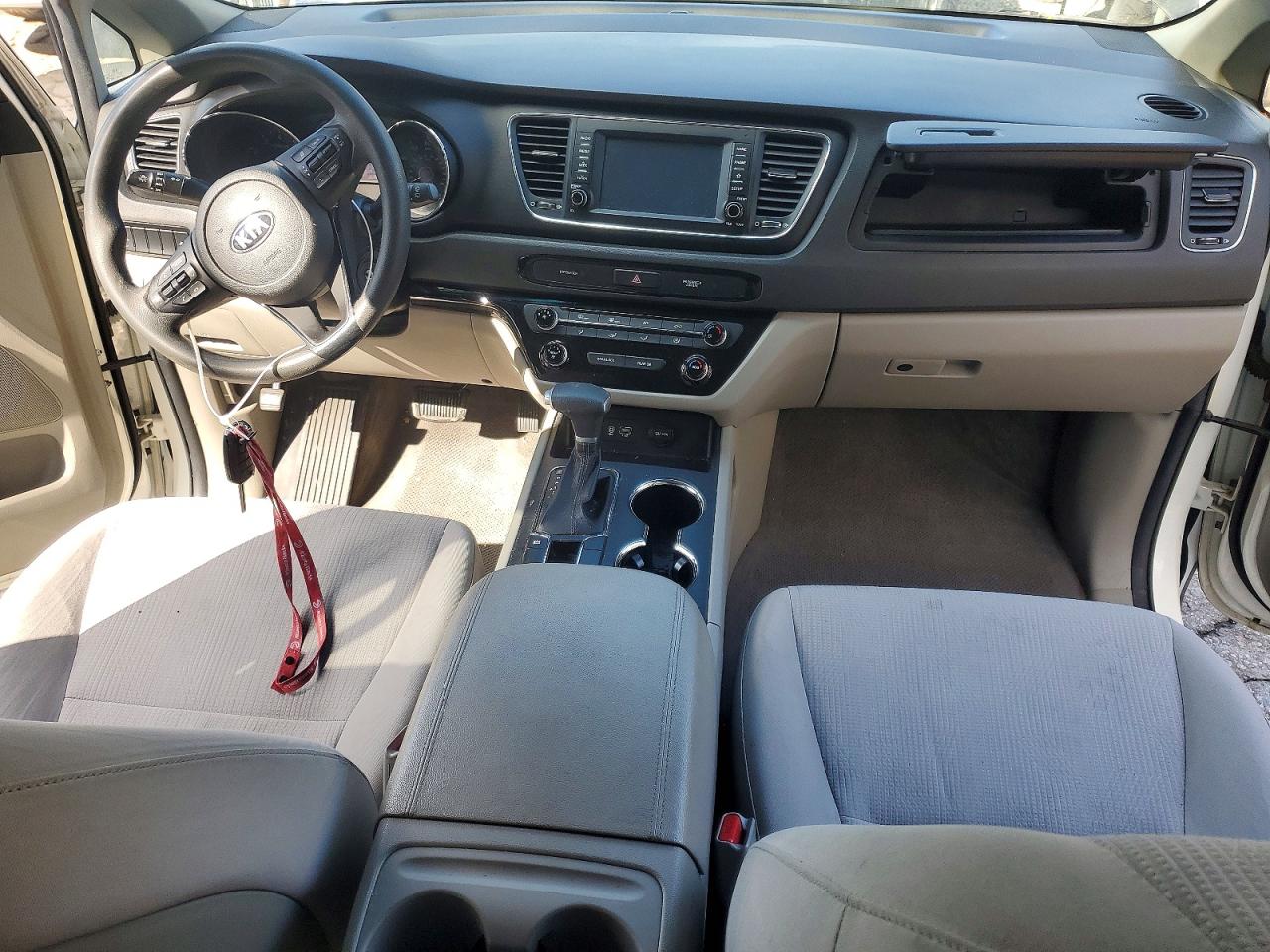 2021 KIA SEDONA LX photo 8