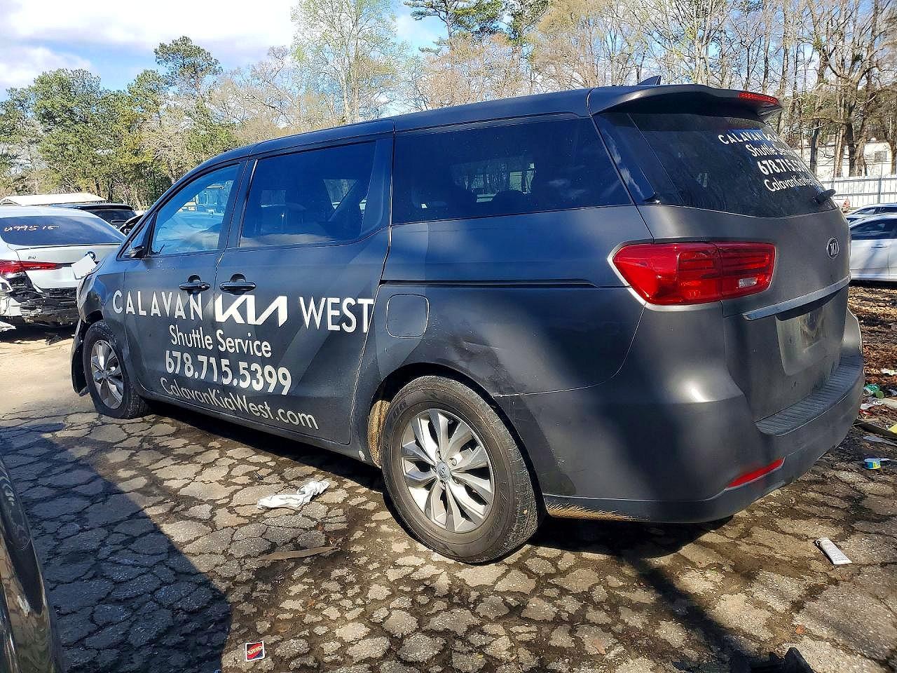 2021 KIA SEDONA LX photo 2