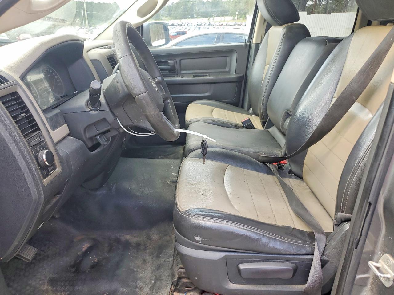 2011 DODGE RAM 1500 photo 7