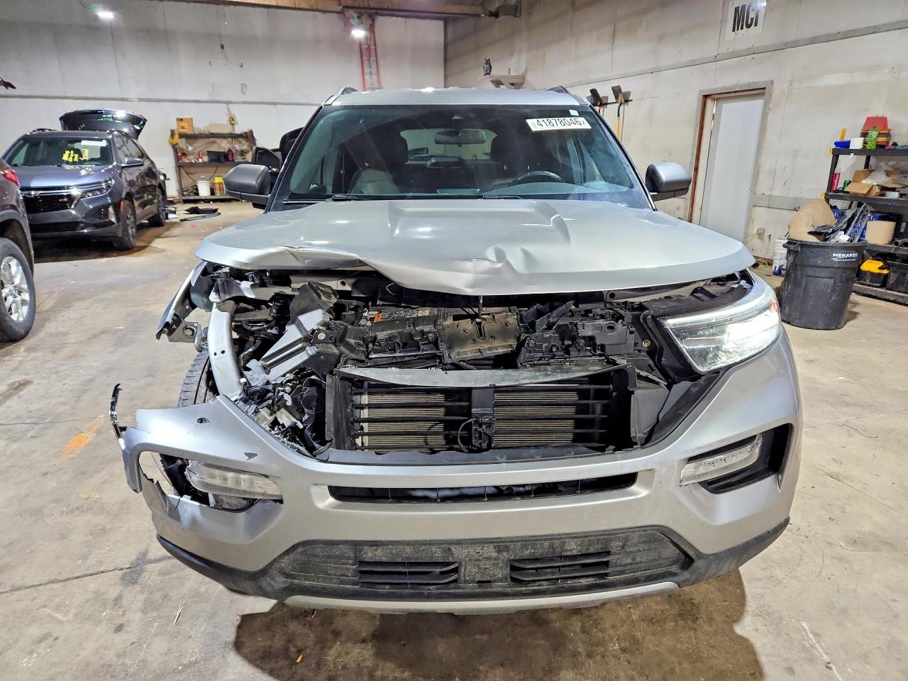 2020 FORD EXPLORER XLT photo 5