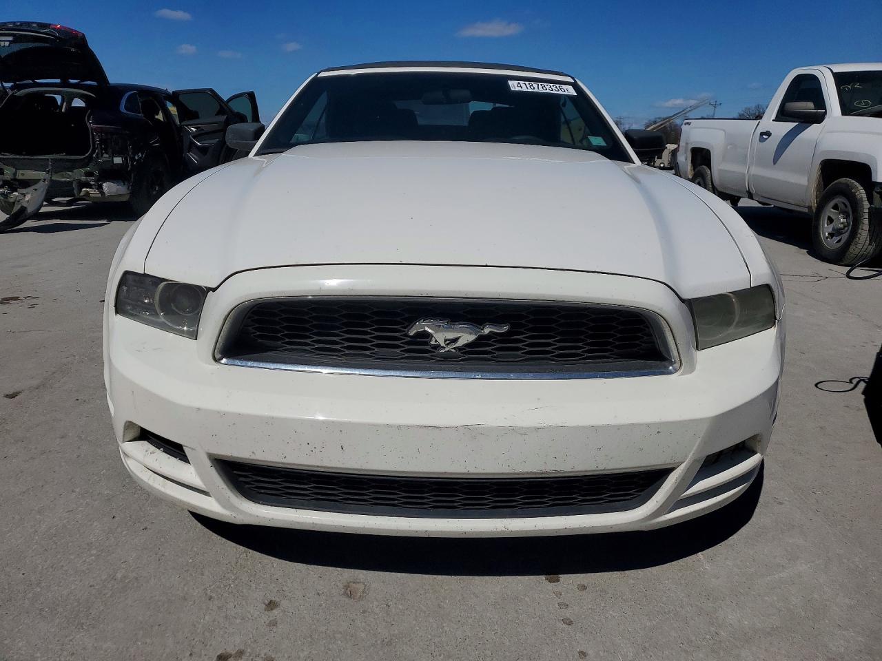 2013 FORD MUSTANG photo 5