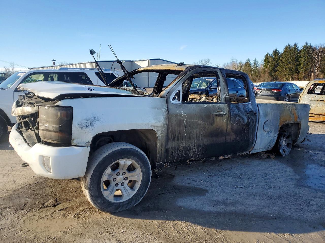 2016 CHEVROLET SILVERADO