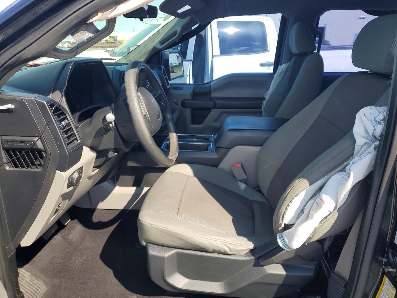2015 FORD F150 SUPERCREW photo 13