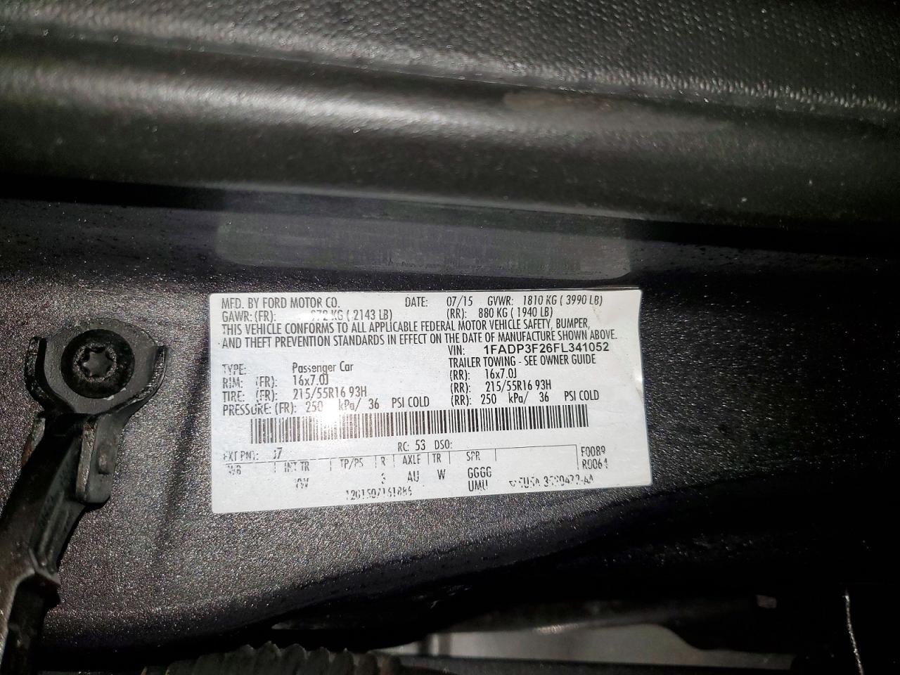 2015 FORD FOCUS SE photo 23