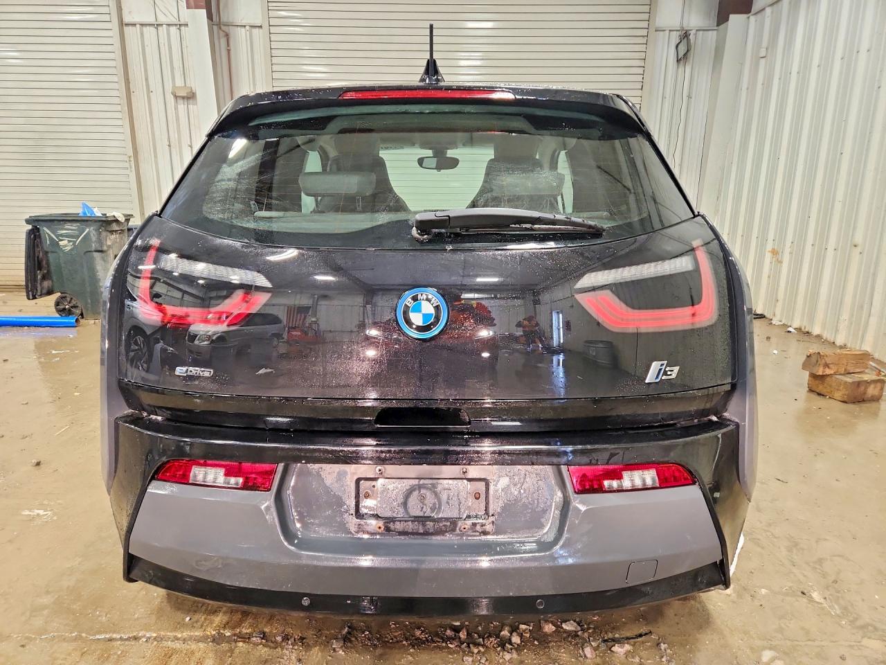 2015 BMW I3 BEV photo 11