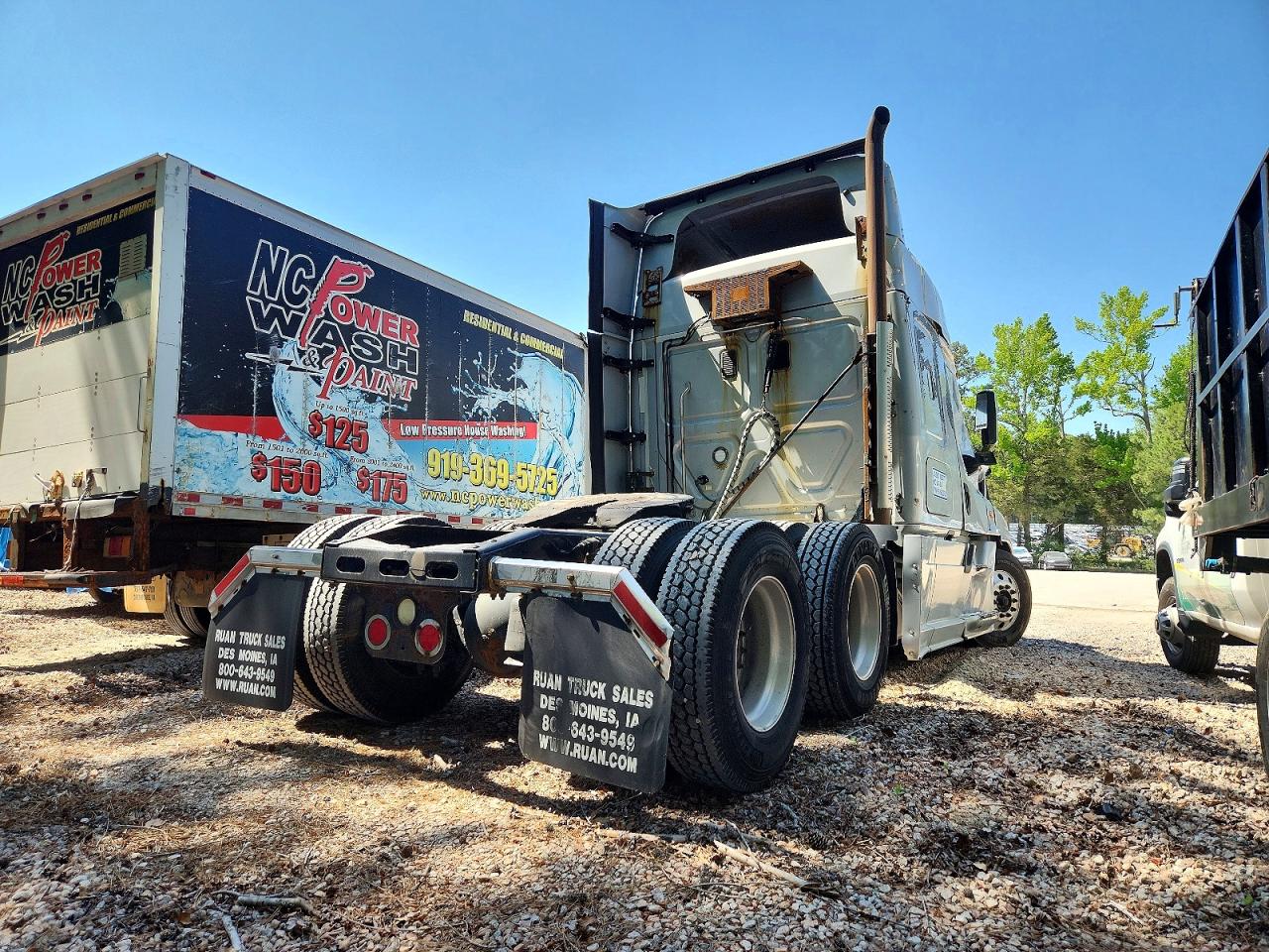 2016 FREIGHTLINER CASCADIA 125 SEMI TRUCK photo 13