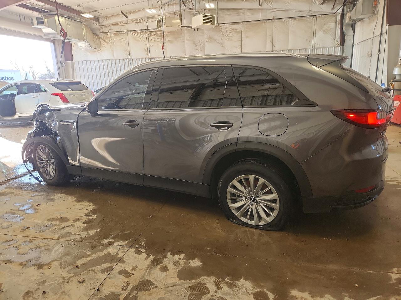 2024 MAZDA CX-90 PREFERRED photo 3