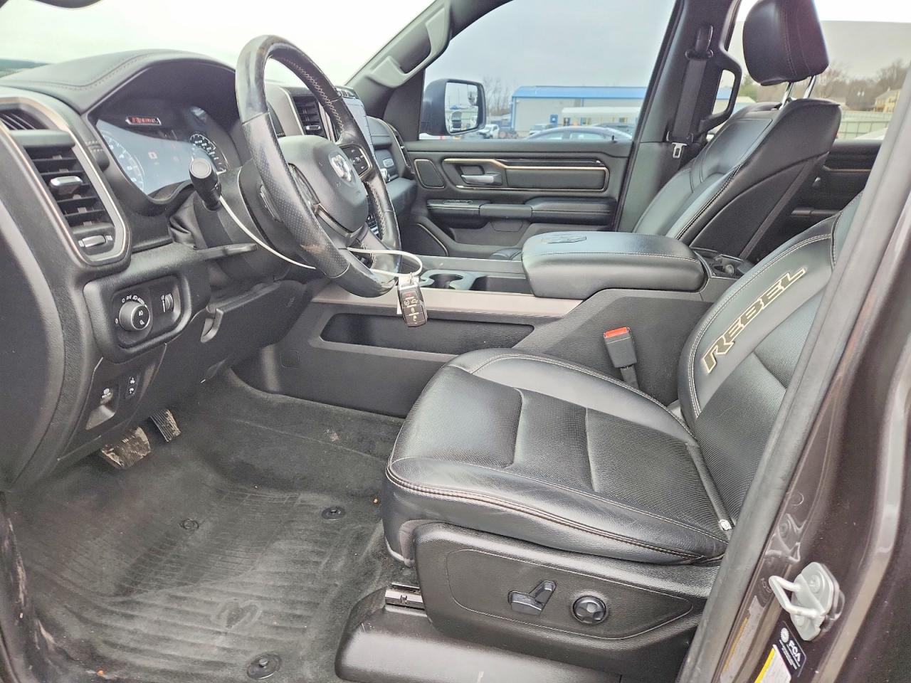 2021 RAM 1500 photo 13