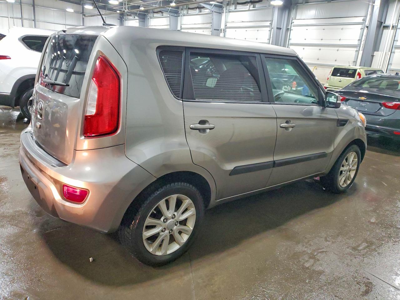 2013 KIA SOUL + photo 7