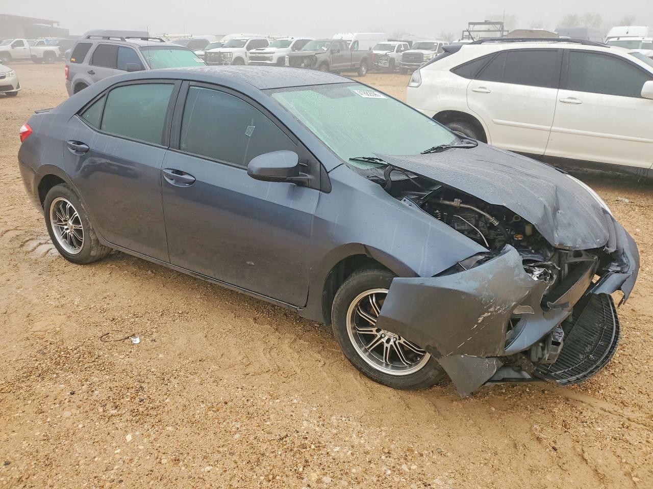 2015 TOYOTA COROLLA LE photo 7