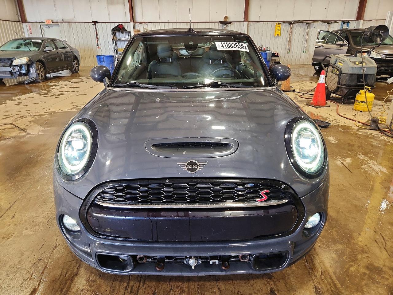 2019 MINI COOPER S photo 5