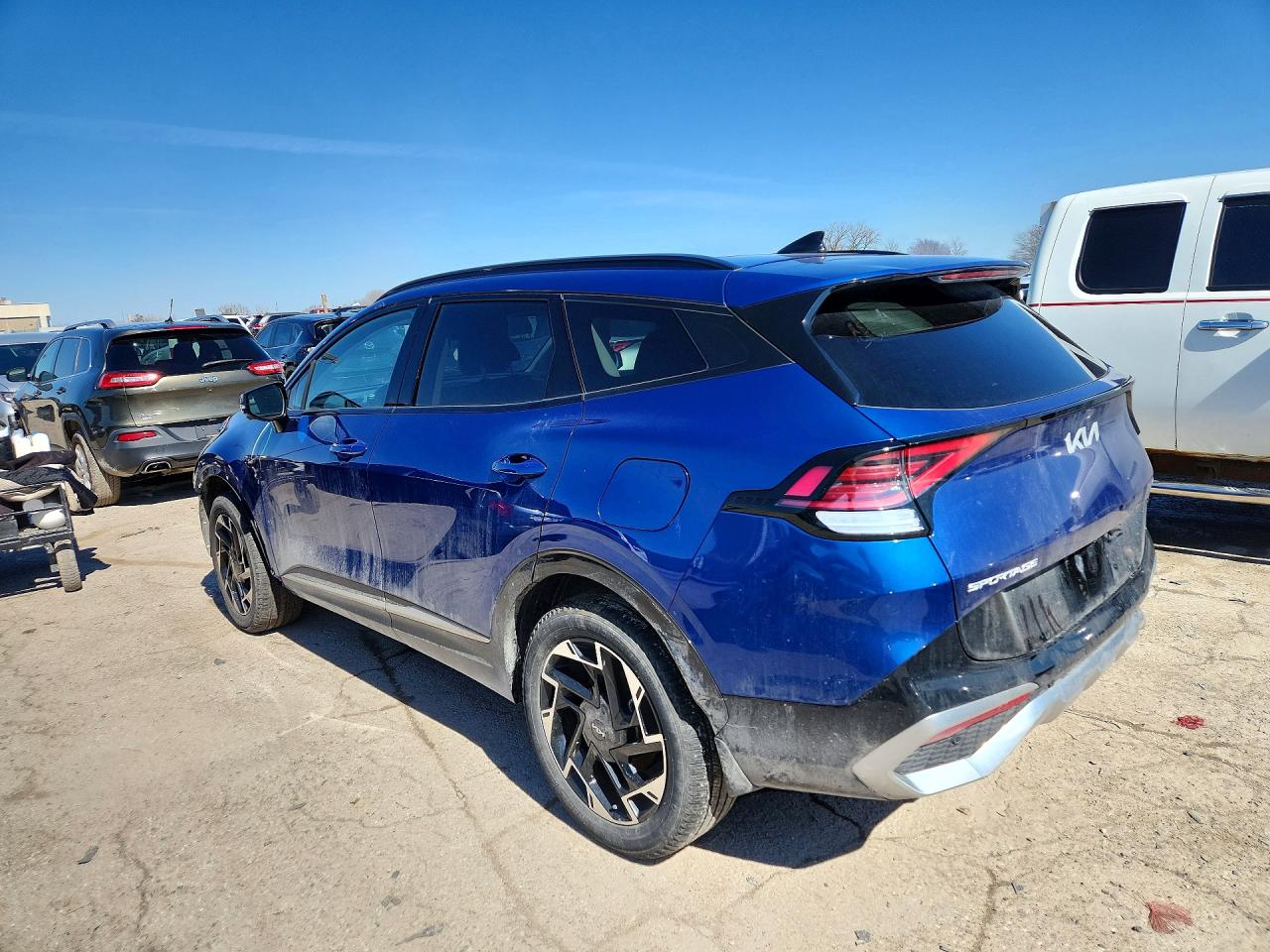 2025 KIA SPORTAGE SX-PRESTIGE photo 2