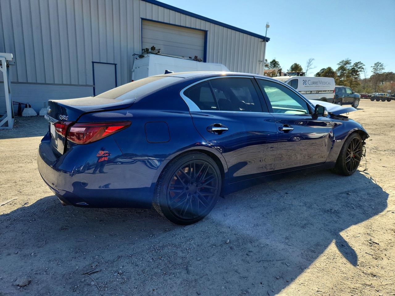 2018 INFINITI Q50 RED SPORT 400 photo 5